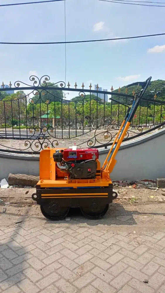 Baby roller 1 ton kondisi baru