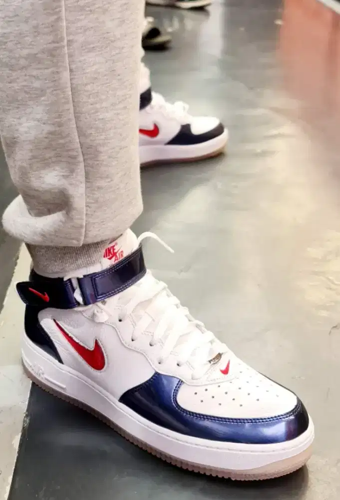 Like New Sepatu Shoes NIKE AIR FORCE BLUE JORDAN 1 MID QS DH5623101