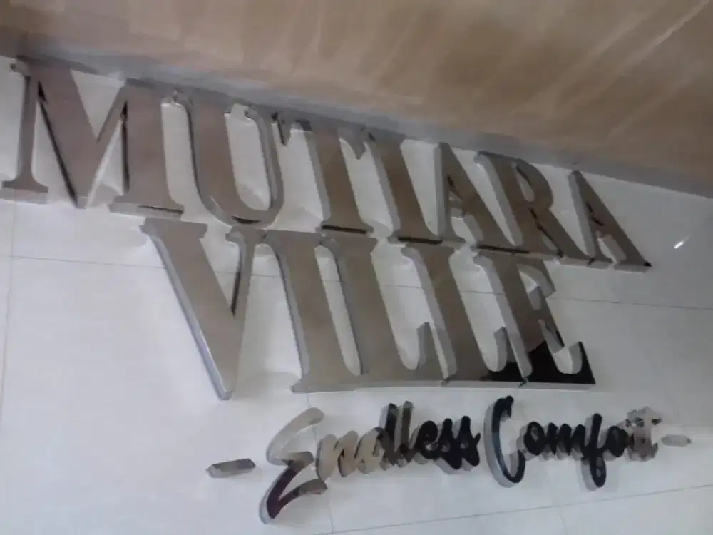 Letter timbul stainles, Huruf timbul stainles