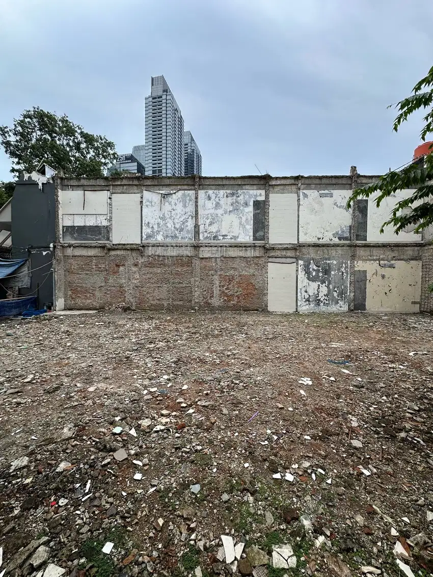 Dijual Tanah berlokasi Sangat Strategis di Selong Area