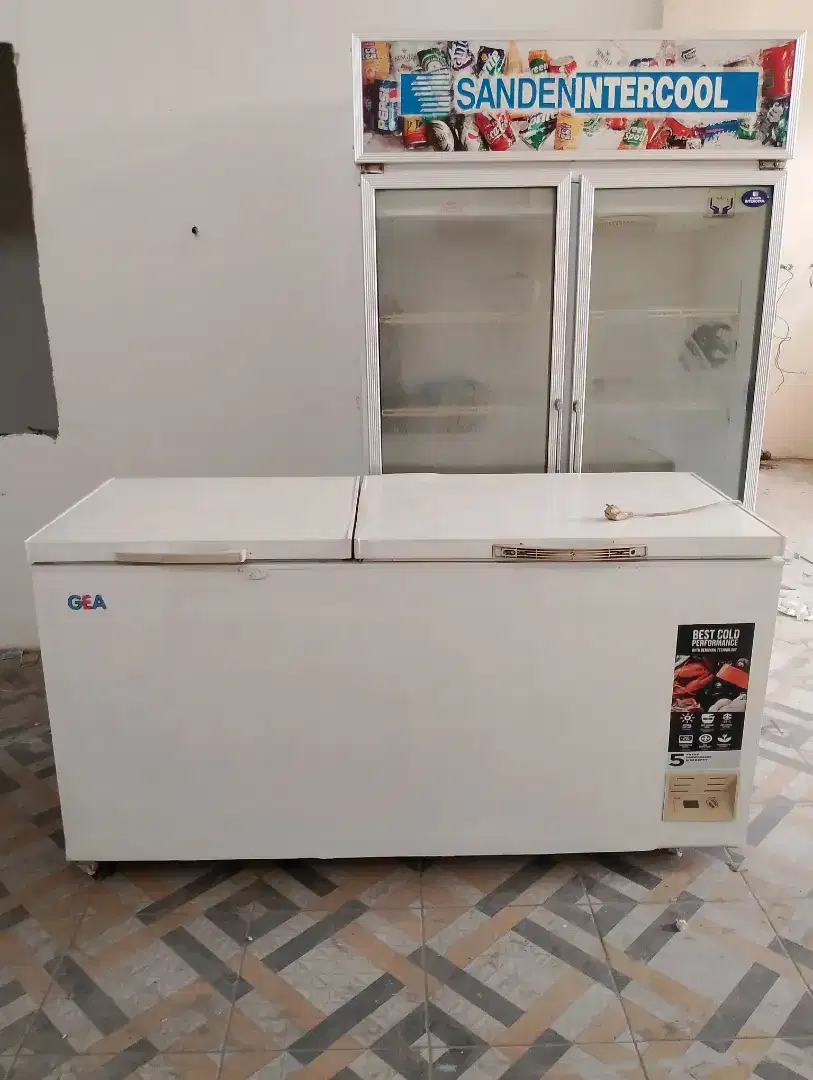 Freezer Box GEA 600 Liter & Showcase 1050 Liter Sanden Dingin & Beku.