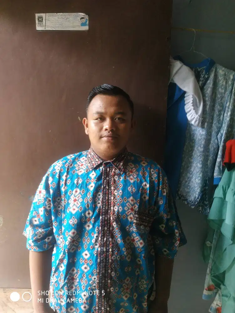 Kerja apa aja yg penting halal