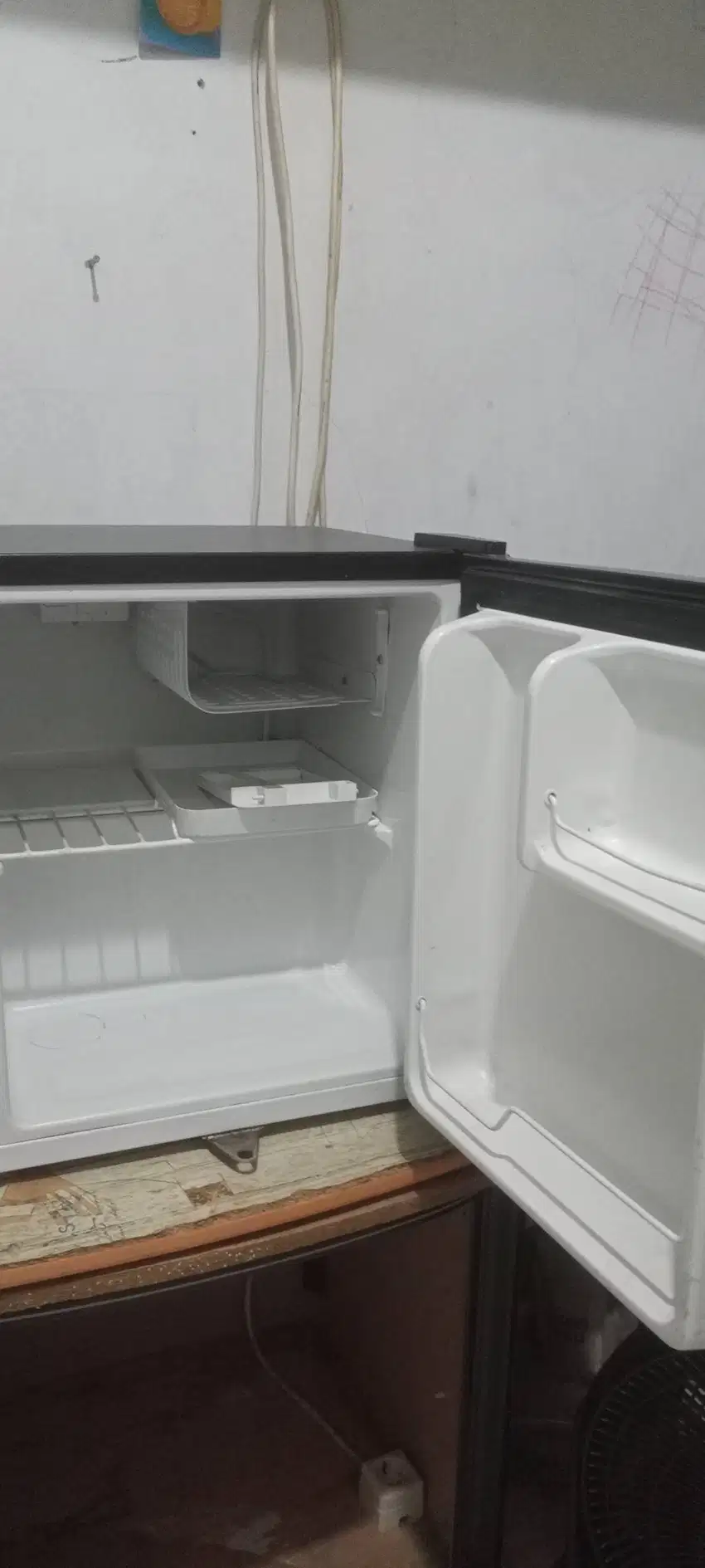 Dijual kulkas RSA GEA