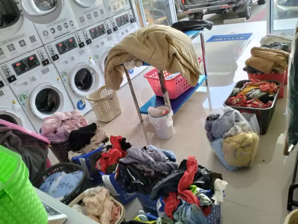 LAUNDRY GADING SERPONG BSD ALAM SUTERA