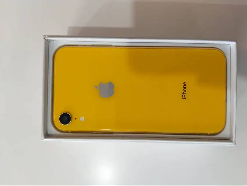(0410) iphone XR 128gb Inter fullset fungsi normal