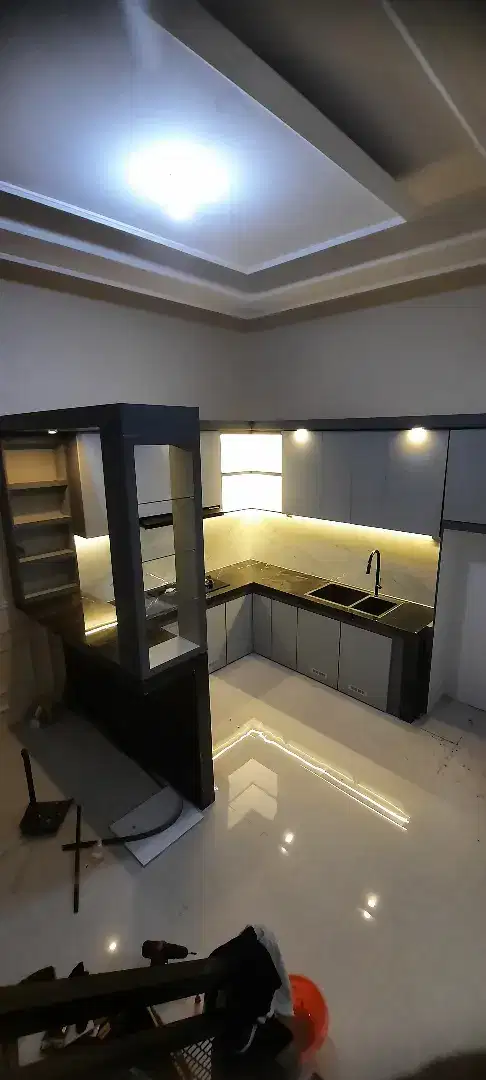 Kitchen set , Mini bar , Tempat tidur anak , Meja rias , Lemari baju