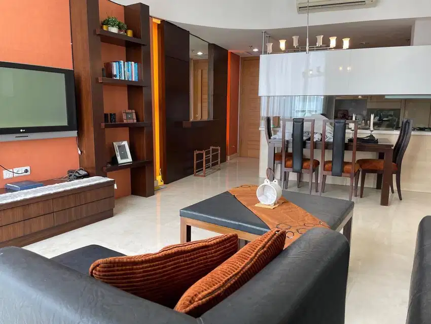 Apartemen Full Furnish, Pool View, Ready to Move in The Summit