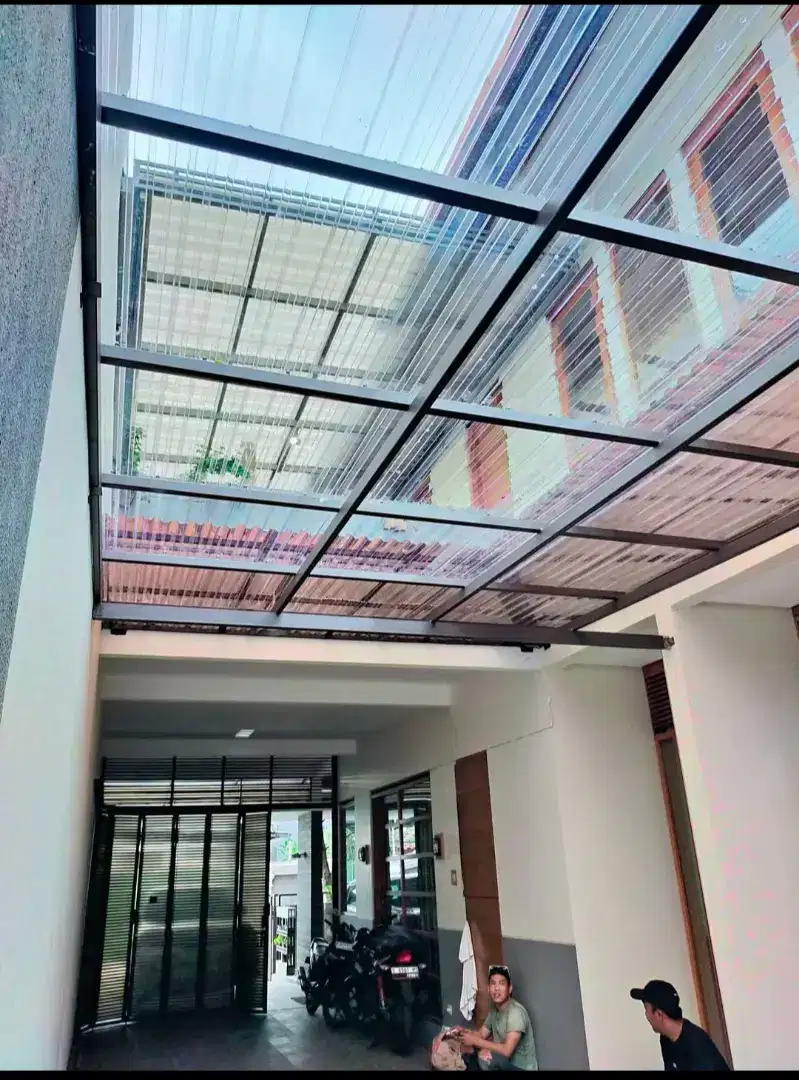Canopy solartuf transparan