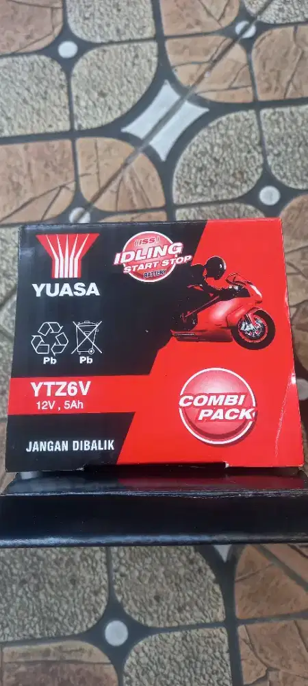 Aki Yuasa YTZ6V