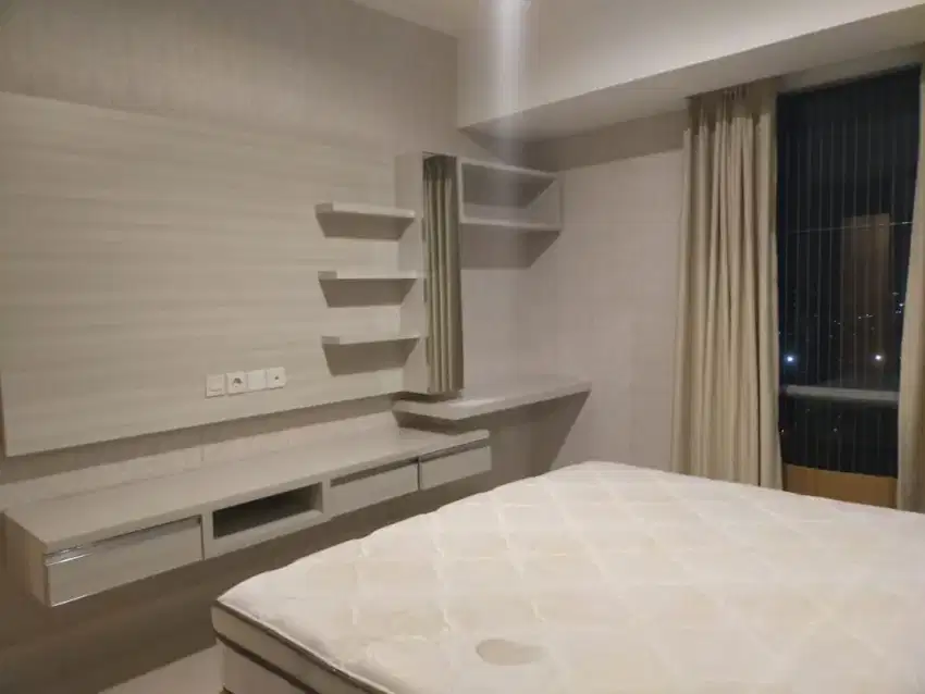 Jual murah apartemen the mansion fullfurnis bagus luas 85 meter
