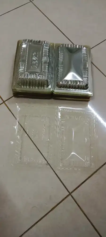 Kotak kue plastik mika 2A merk SF