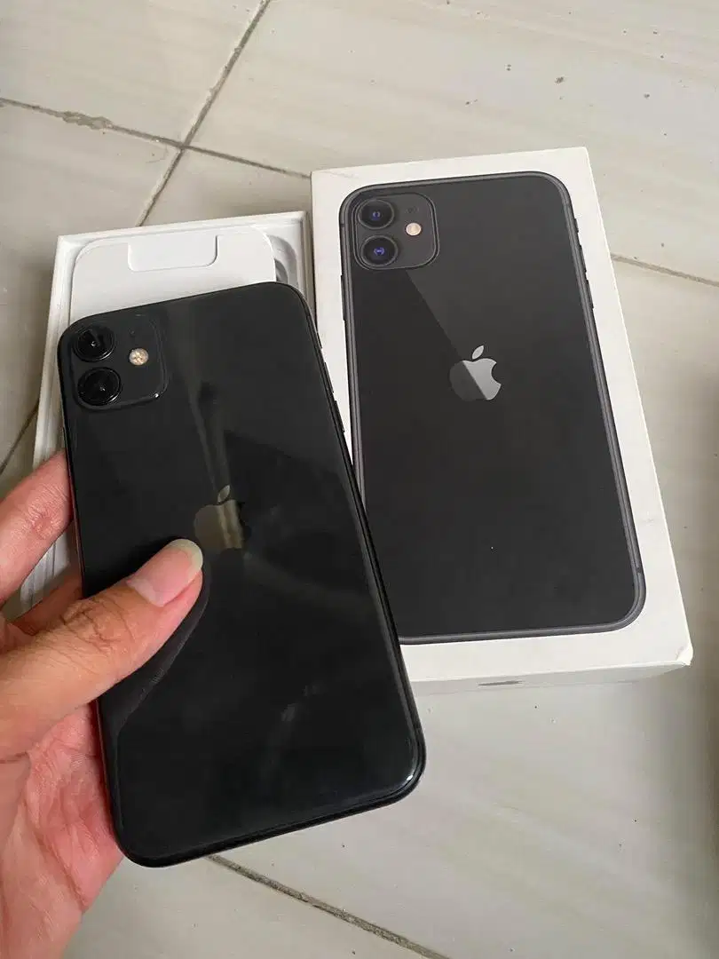 Iphone 11 64. Inter all operator. Fullset. No minus