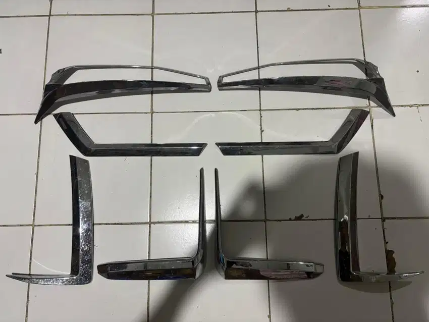 List chrome full toyota avanza new
