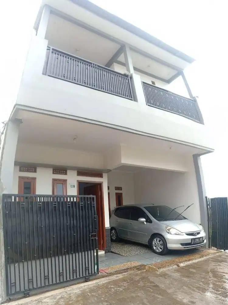 Rumah Murah 2 Lantai di Parakan Saat Arcamanik Tipe 102 hanya 650 Juta