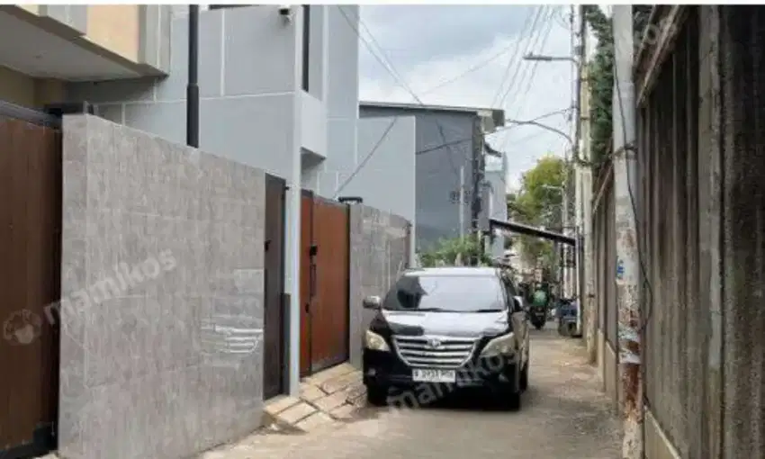 Dijual Kost kostan penuh 30 kamar dekat kampus Binus murah