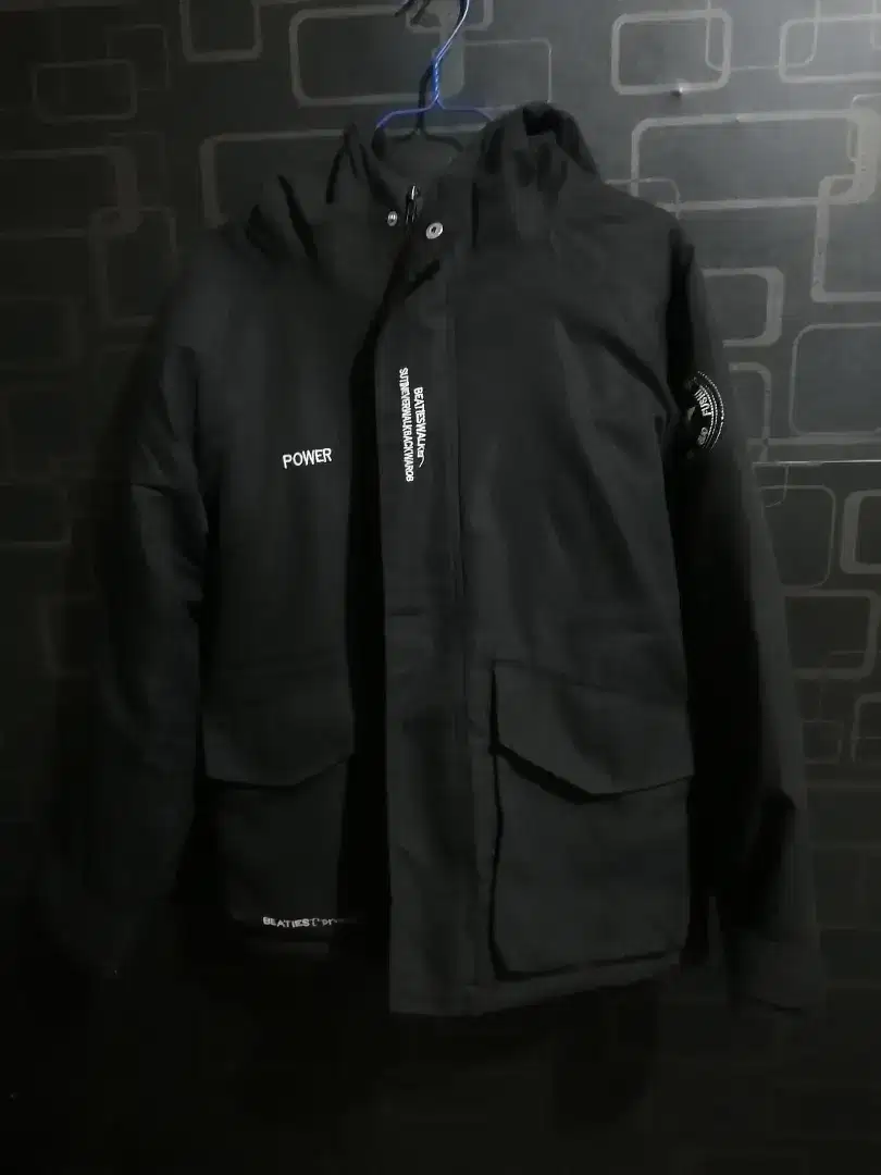 Jaket Tebal anti angin