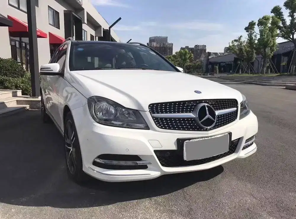 Front Grille Mercedes Benz W204 Diamond AMG Series
