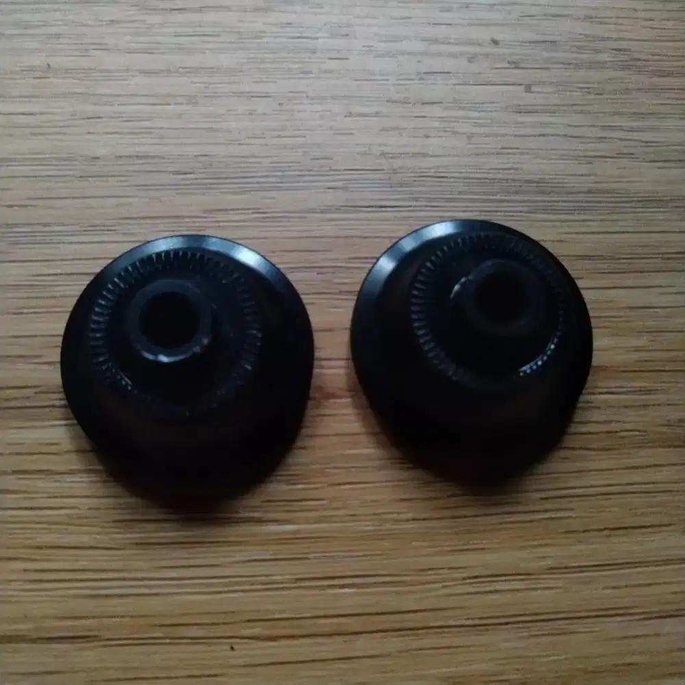 Adaptor hub depan Strummer MT 350 TA 15 to QRx100mm