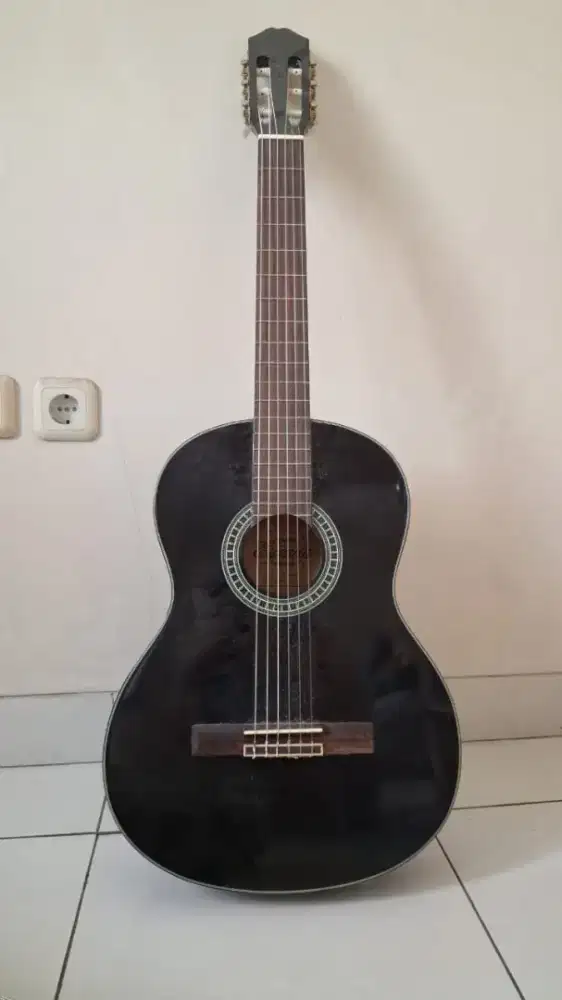Gitar Espanola Hitam
