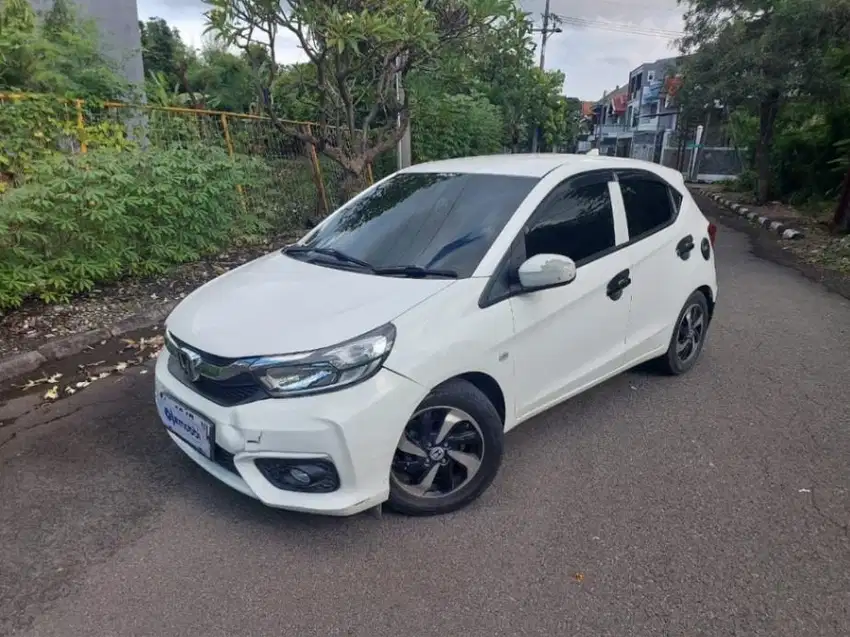 DP MURAH Honda Brio Satya 1.2 E Bensin-MT 2019 PUTIH YW