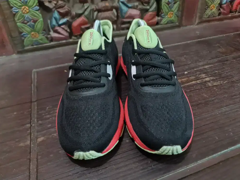 055. Sepatu Pria Under Armour Sonic Black

Size: 42
insole: 26.5