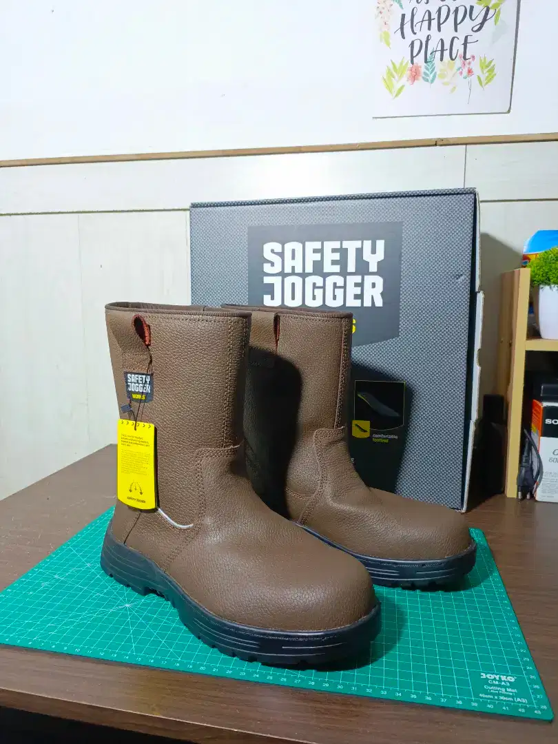 Sepatu Safety Jogger Canyon S3 - Size 41 sampai 42 (BARU)