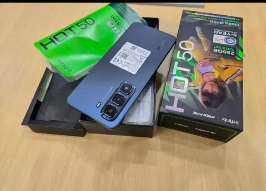 Infinix Hot 50 16/128 Kondisi seperti baru