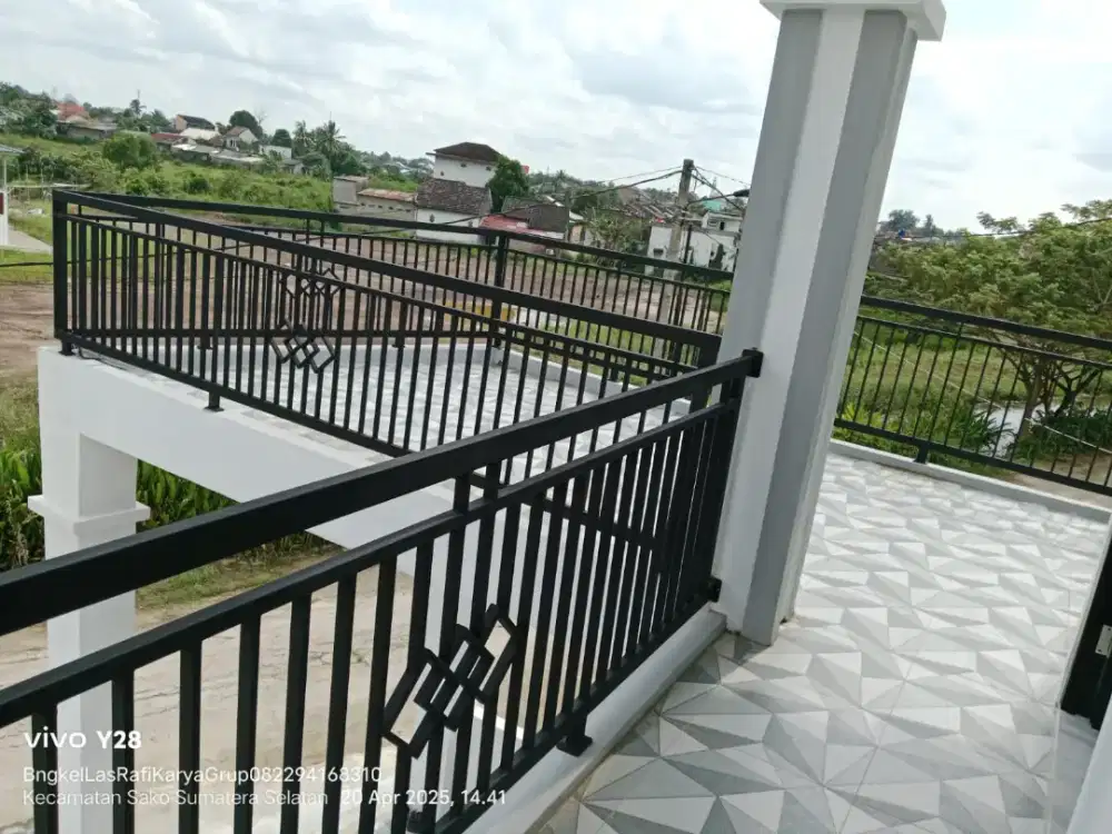 Railing tangga dan balkon