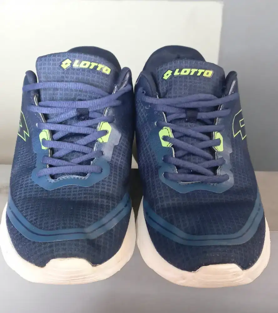 Jual sepatu lotto size 43