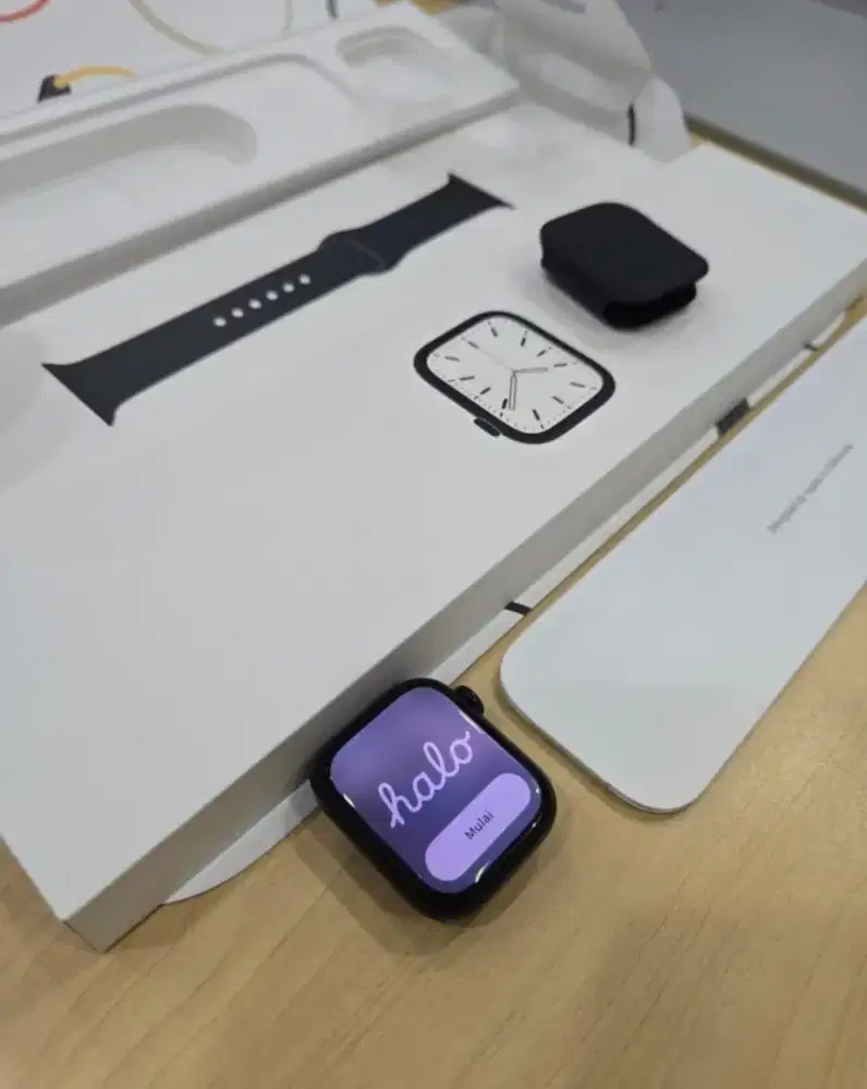 Apple Watch SE 41mm iBox Garansi ON Kondisi Seperti Baru