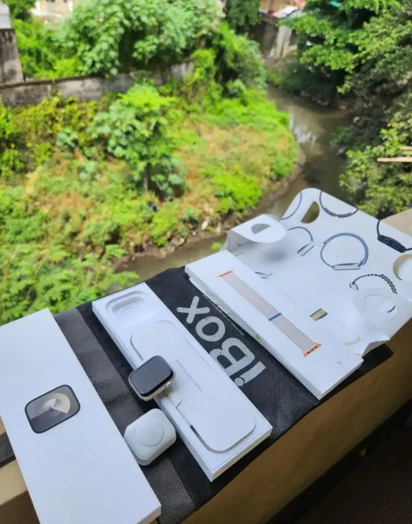 Apple Watch Series 6 41mm iBox Garansi ON Kondisi Seperti Baru