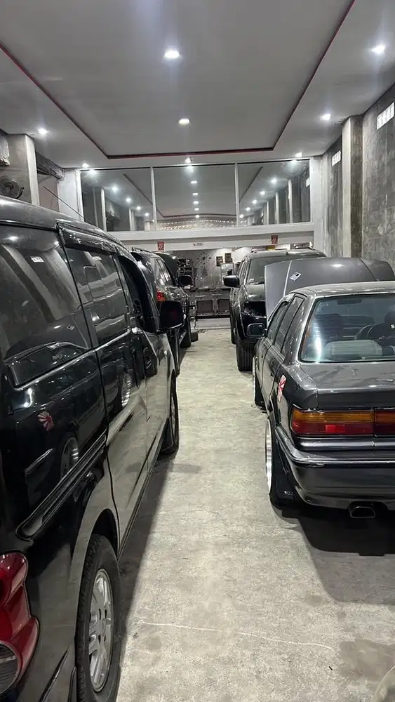 Dibutuhkan melanic mobil