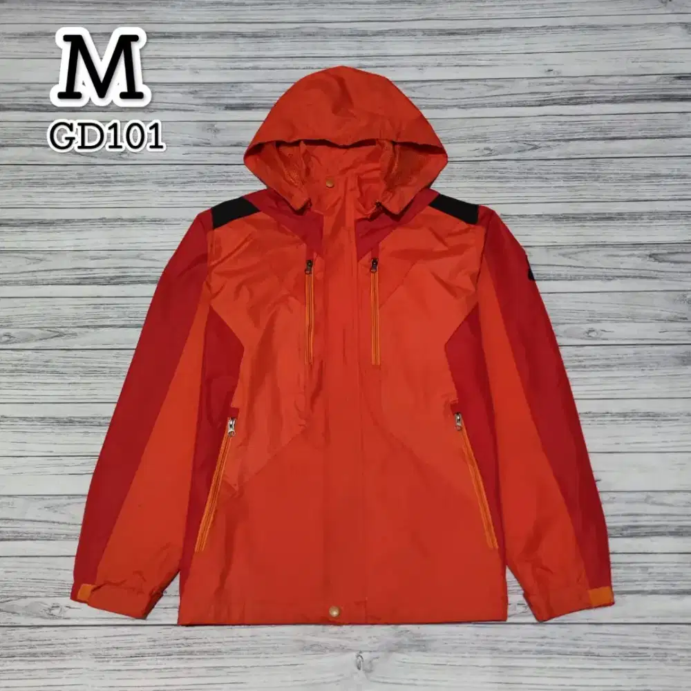 Xcelator Outdoor Jacket