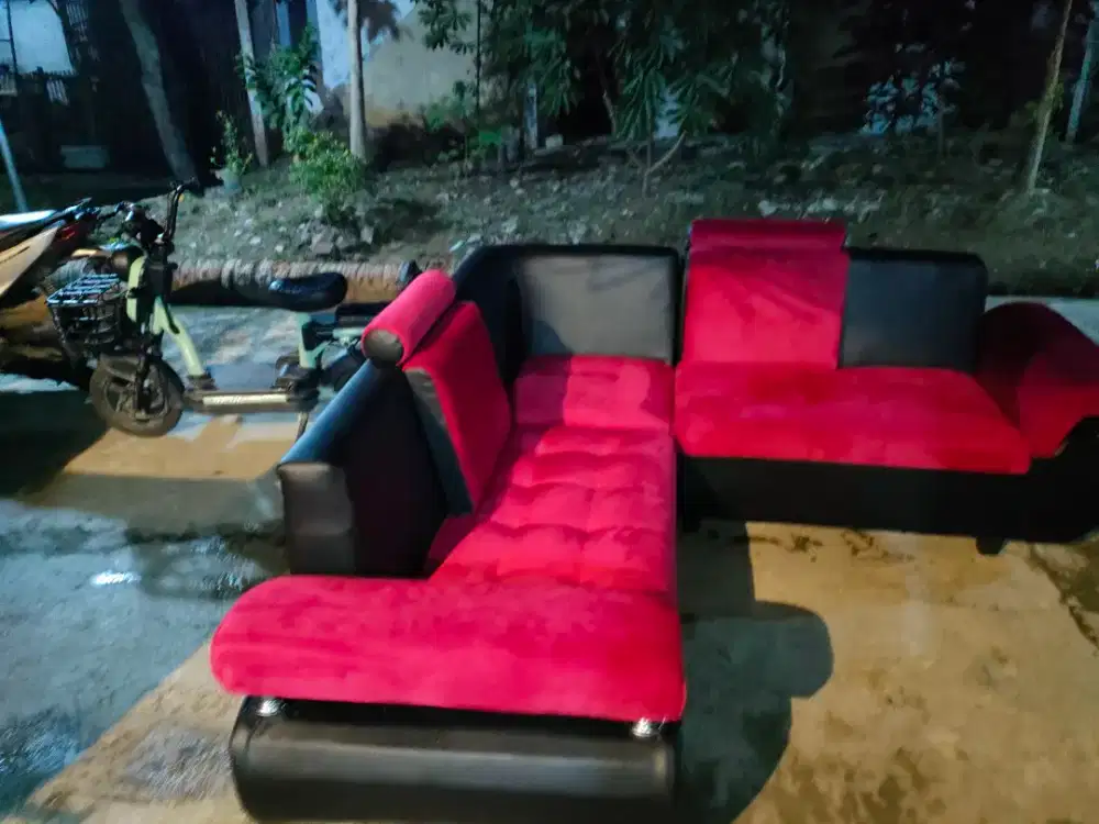 Service sofa dan costume sofa