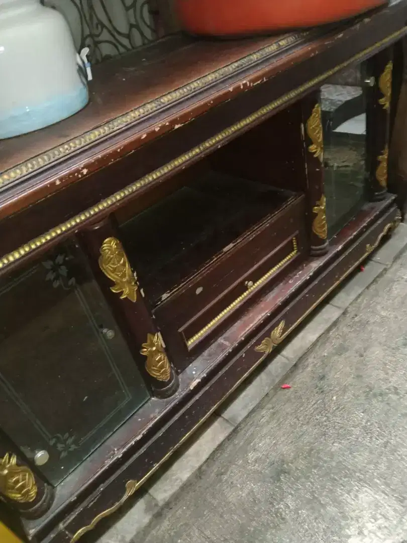 Buffet kayu tv ruang tamu