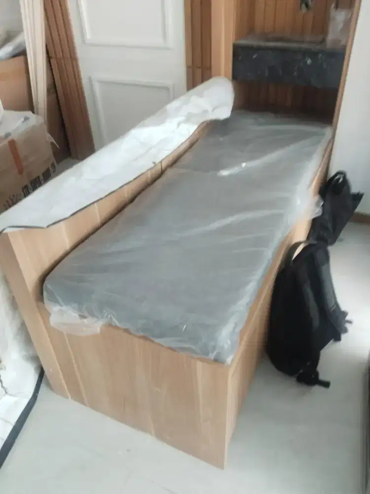 Service sofa dan costume