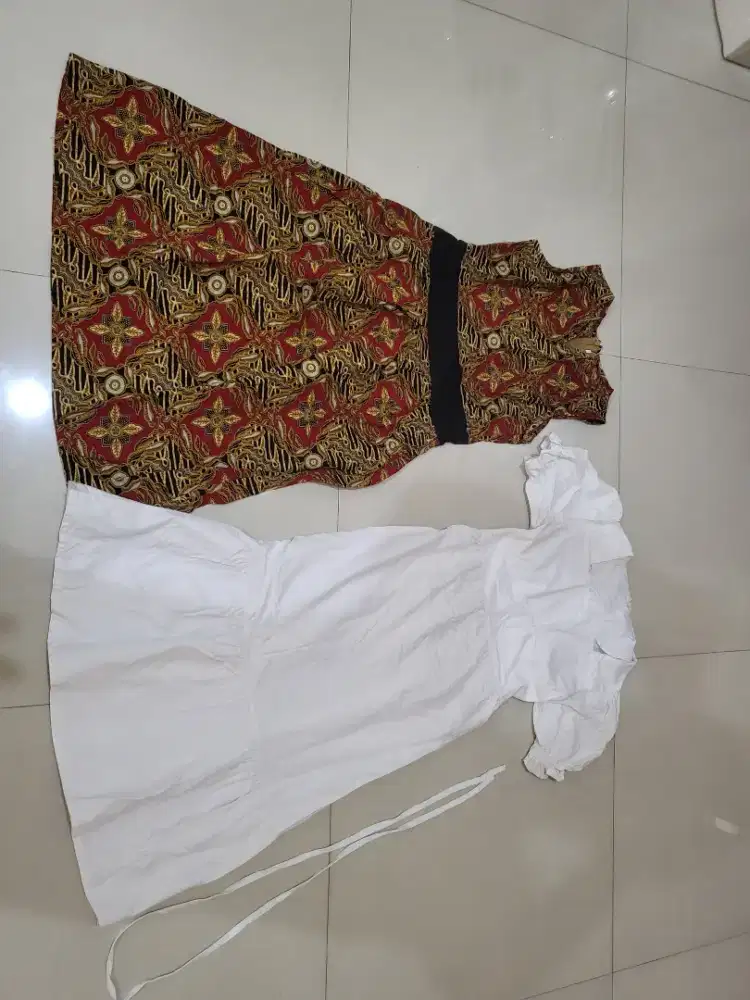 Dress dijual semua dress 14 potong