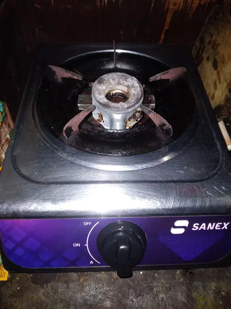 Dijual kompor merek sanex 1 tungku plus selangnya