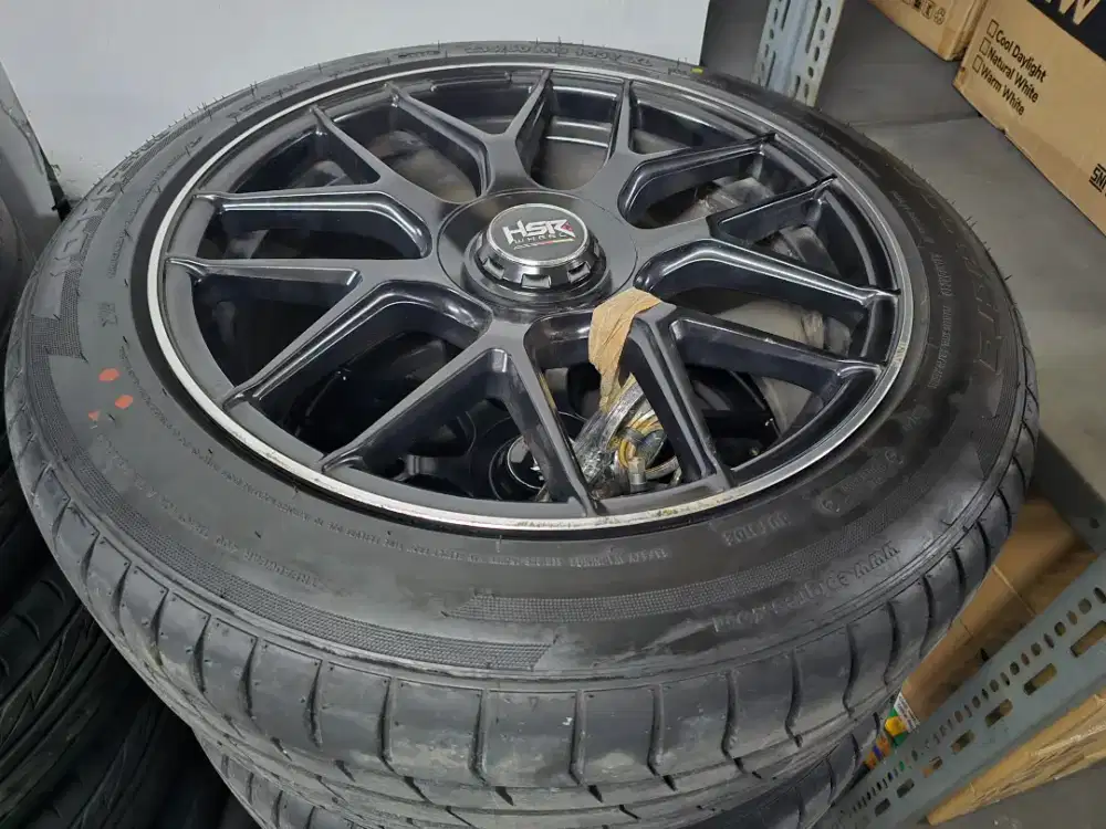 Jual velg + ban Ring 19 HSR
