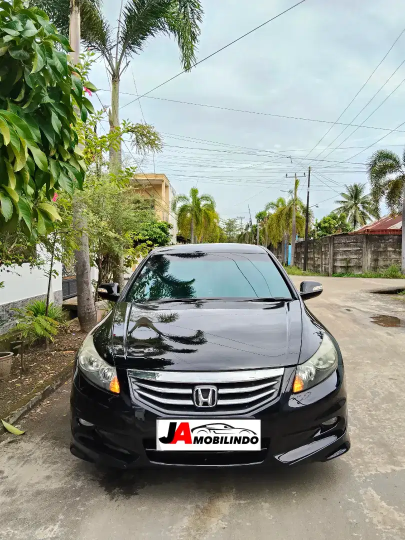 Accord VTI-L automatic 2012