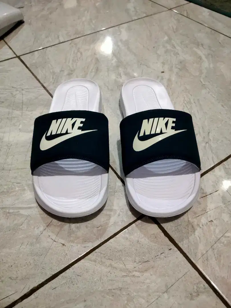 Sandal Nike victory one slide