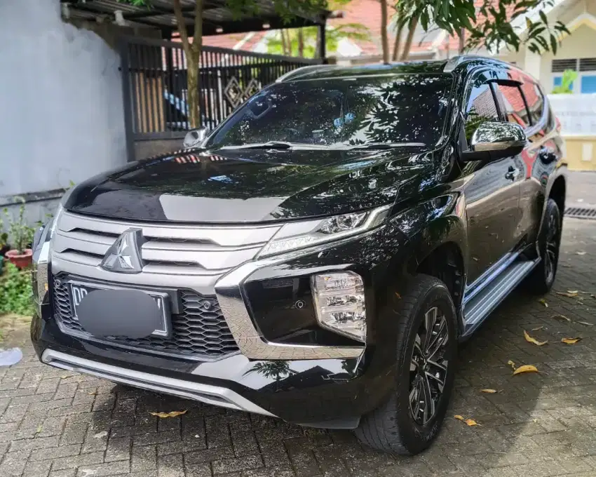 Pajero Dakkar 4x2 tahun 2022