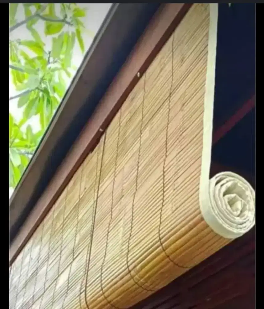 TIRAI BAMBU TIRAI KAYU SURABAYA: 
Disini menerima pemesanan
 tirai