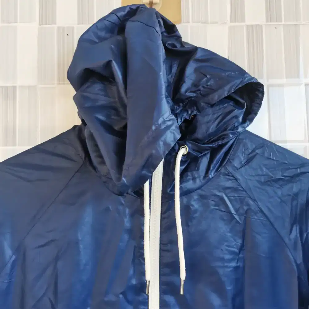 741. JAKET LARI NIKE TWO TONE SIZE XL  PRELOVED