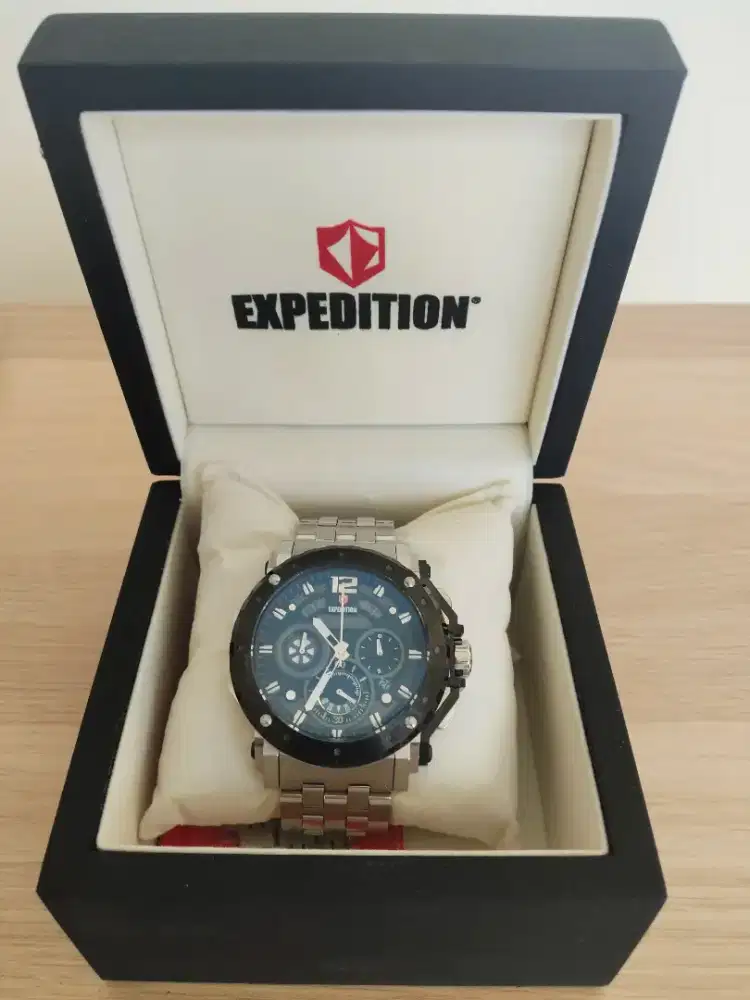 Jam tangan Expedition Chronograph (Original)
