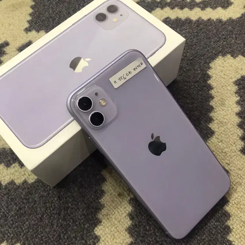 Iphone 11 256gb Fullset. Inter all Op, Hb 72%. Gantian lcd