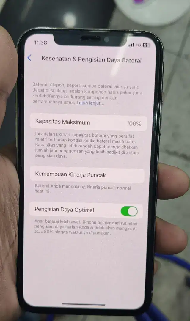 Second like new iPhone XR garansi inter jaringan all operator