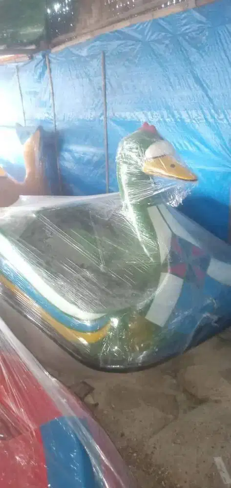 sepeda air gowes,jual sepeda air murah,sepeda air fiberglass ready.