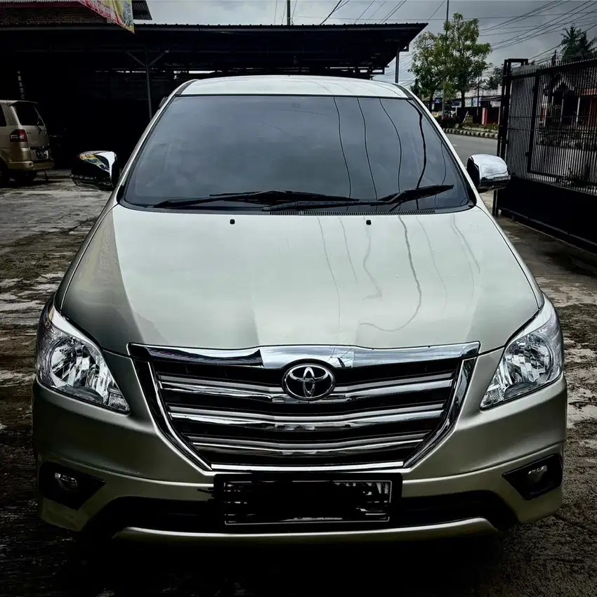 Innova G 2.5 Autometik diesel 2014