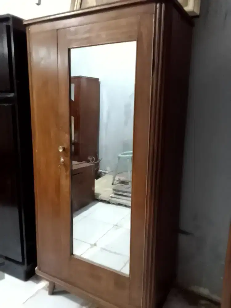 Almari Baju 1Pintu Kayu Jati Lawas